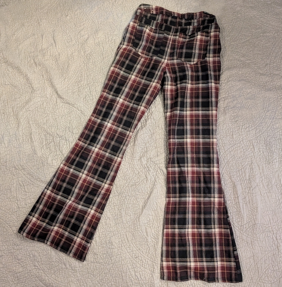 Almost famous dress pants size 3